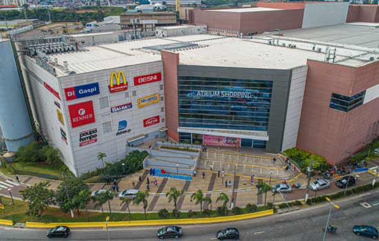 Atrium Shopping faz saldão de Natal com promoções e roleta de prêmios