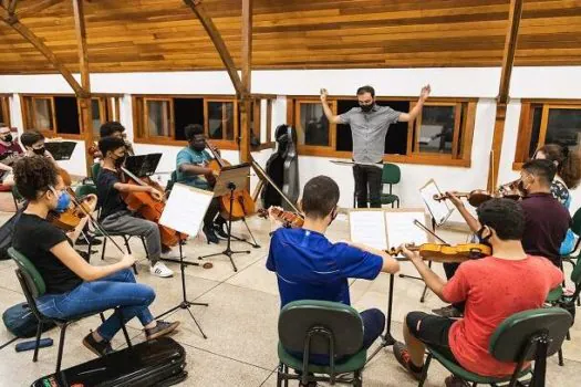 Inscrições para cursos da Academia Livre de Música e Artes vão até 10 de agosto_x000D__x000D_