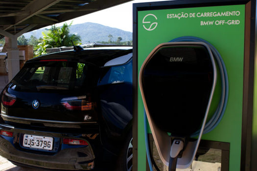 BMW Group Brasil cria sistema de recarga para carros elétricos