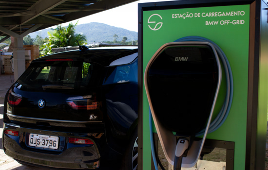 BMW Group Brasil cria sistema de recarga para carros elétricos