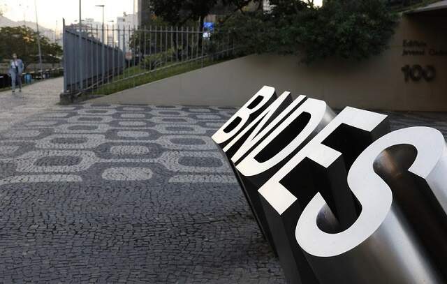 BNDES investe R$ 43 bilhões em apoio a MPMEs no 1º semestre de 2023