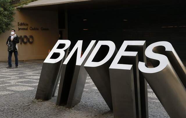 BNDES pretende dobrar concessão de financiamentos este ano