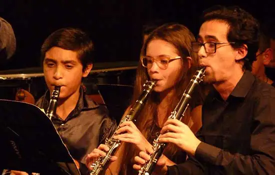 Cultura de Ribeirão Pires abre inscrições para cursos na Escola de Música