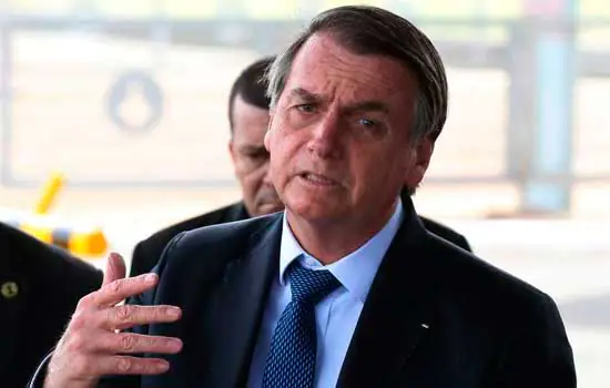 Bolsonaro: mensagem obtida de forma ilegal não deve ser validada juridicamente