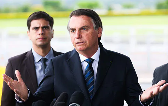 Bolsonaro cancela ida ao Fórum Econômico Mundial