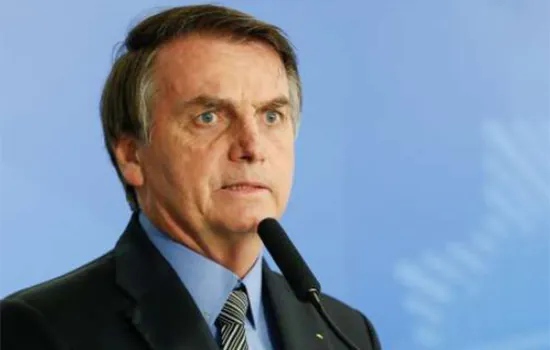 PF abre inquérito para investigar se Bolsonaro prevaricou no caso Covaxin