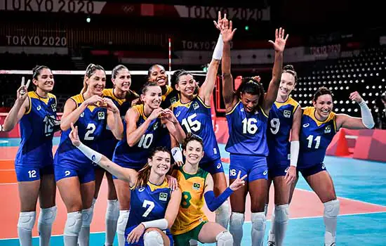 TÓQUIO 2020: Brasil vence a Sérvia no Vôlei Feminino e mantém a invencibilidade