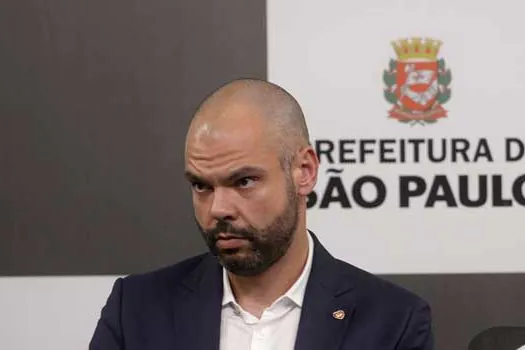 Bruno Covas é submetido à primeira sessão de quimioterapia