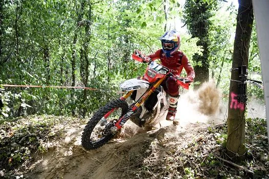 Bruno Crivilin está perto do top 5 da categoria E1 do Mundial de Enduro