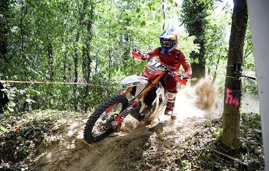 Bruno Crivilin está perto do top 5 da categoria E1 do Mundial de Enduro