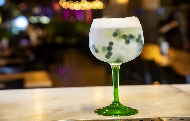 Boteco São Bento e São Conrado Bar criam “Bubble Gin”