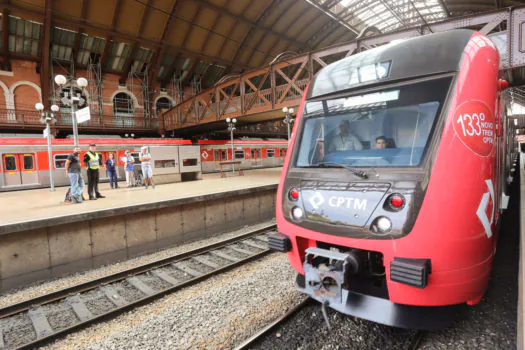 CPTM: trabalhadores de 2 linhas marcam greve contra privatização; saiba o que está previsto