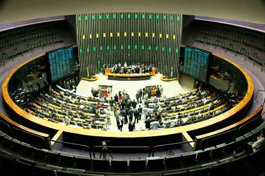 Planalto desiste de nome de consenso na Câmara