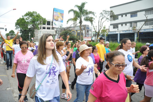Diadema promove caminhada do Outubro Rosa neste sábado
