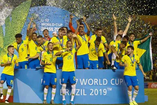 Destaques da seleção campeã do Mundial sub-17 têm multas milionárias