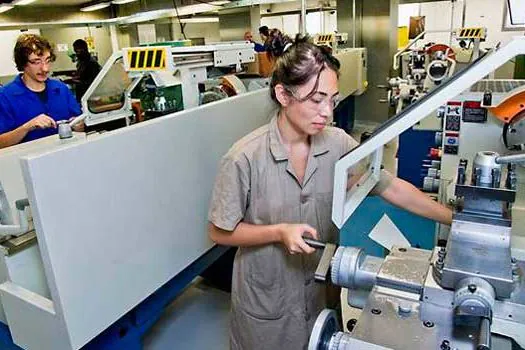 Centro Paula Souza comemora 50 anos de pioneirismo no ensino profissional