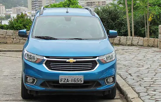 Chevrolet Spin LTZ – Volta ao Azul