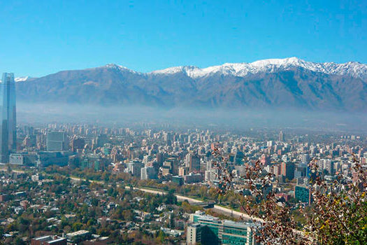 Chile decreta emergência ambiental em Santiago e fecha negócios