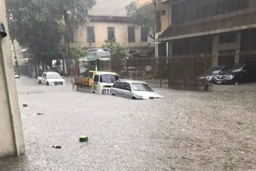 Temporal causa uma morte e estragos na Grande Florianópolis