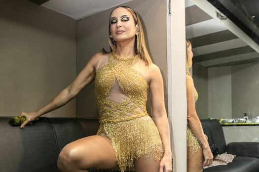 Claudia Leitte muda letra de música para não citar Iemanjá e gera debates