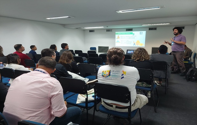 Santo André apresenta trabalhos sobre catadores e coleta em condomínios