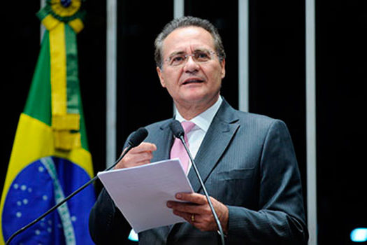 Não é papel do presidente do Congresso botar fogo na crise, diz Renan