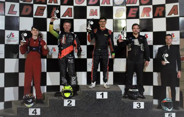 Copa Bandoleros de Kart recorda na pista momento histórico da Fórmula 1