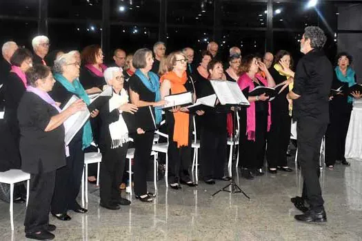 Sociedade Cultural Ítalo-Brasileira promove encontro de Corais