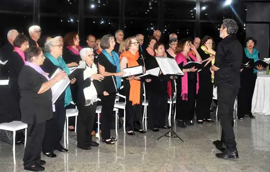 Sociedade Cultural Ítalo-Brasileira promove encontro de Corais