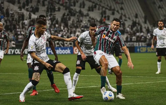 Campeonato Brasileiro: Corinthians derrota Fluminense por 1 a 0