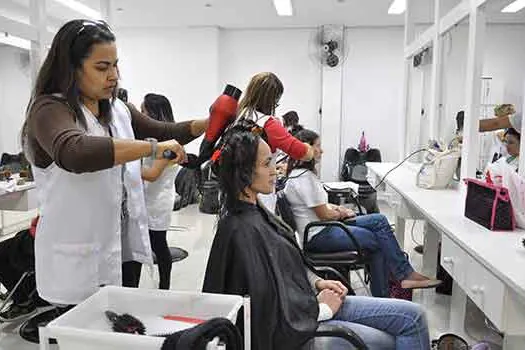 Mulheres de Diadema tem neste domingo seu dia de beleza