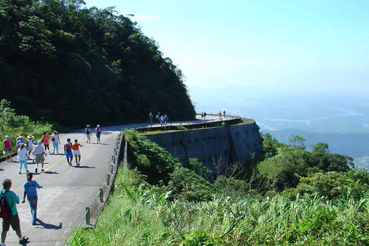 Parque Caminhos do Mar é opção de passeio em SP