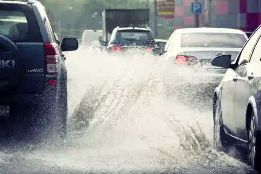 PPG dá dicas para proteger a pintura do automóvel do calor e das chuvas de verão