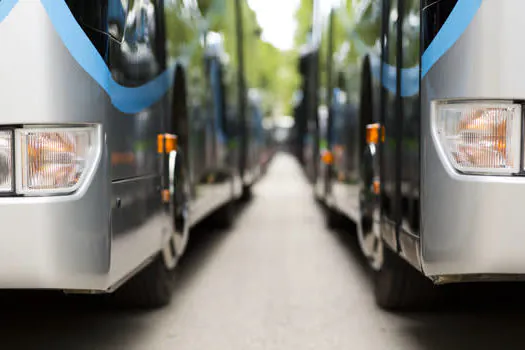 Carnaval: Cuidados na contratação de fretamento em viagens de ônibus