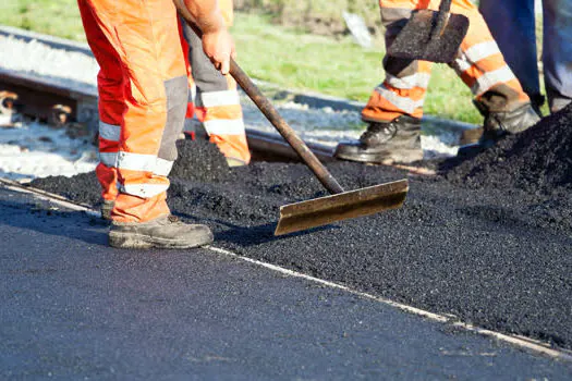 Operação Pare e Siga é realizada na Rodovia Índio Tibiriça