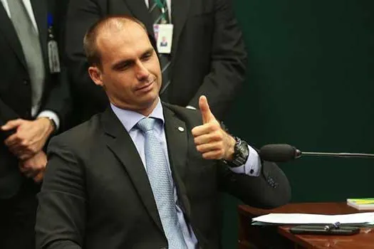 Após racha, Eduardo Bolsonaro assume PSL paulista