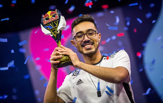 LOL: Carioca bate carrasco e se torna campeão brasileiro inédito de maior torneio mundial