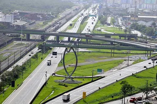 Entrada de Santos: Vigas do viaduto Piratininga serão instaladas nesta semana