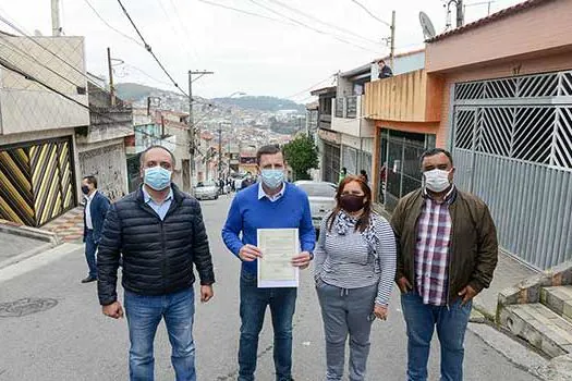 Em São Bernardo, mais de 1.200 famílias recebem escrituras