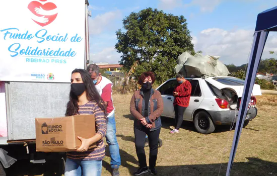 Fundo Social de Ribeirão Pires realiza entregas de cestas básicas