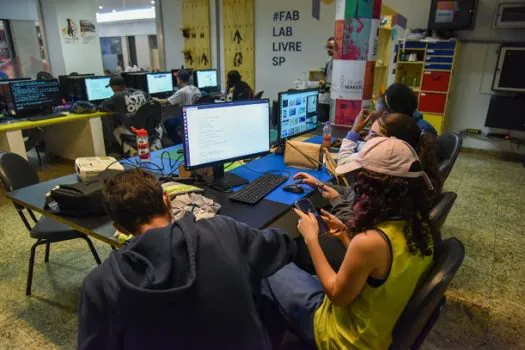 Capital paulista inaugura primeiro FabLab com tecnologia gamer na Zona Sul