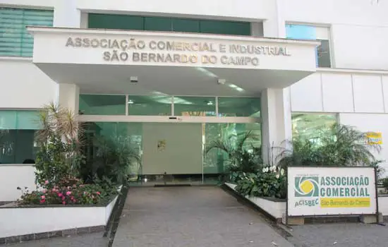 ACISBEC e Bradesco se unem para apoiar pequenos negócios