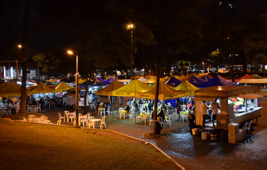 Feira noturna da Praça da Moça em Diadema volta ao seu horário normal