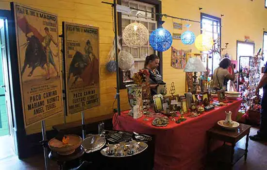 Feira de Artes e Antiguidades de Paranapiacaba tem novidades