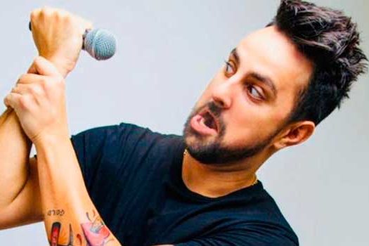 Felipe Ruy Barbosa é neto de consagrado autor e um dos comediantes em alta no stand up