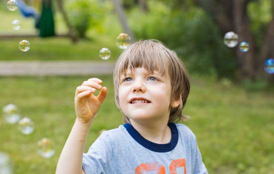 Debate sobre autismo no festival ‘Assim Vivemos’ desta quinta-feira