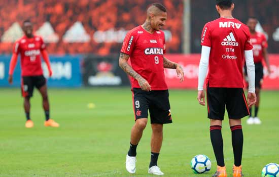 Flamengo passa por exame antidoping surpresa e faz treino fechado antes da semifinal