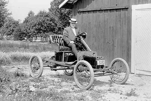 A história dos carros elétricos da Ford: do Modelo T ao Mustang Mach-E