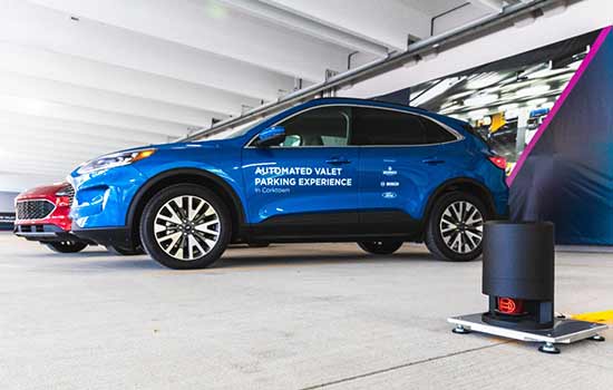 Ford e Bosch apresentam nova tecnologia de manobrista automatizado