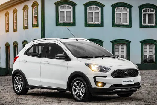 Ford cria canal de atendimento que permite comprar carro sem sair de casa